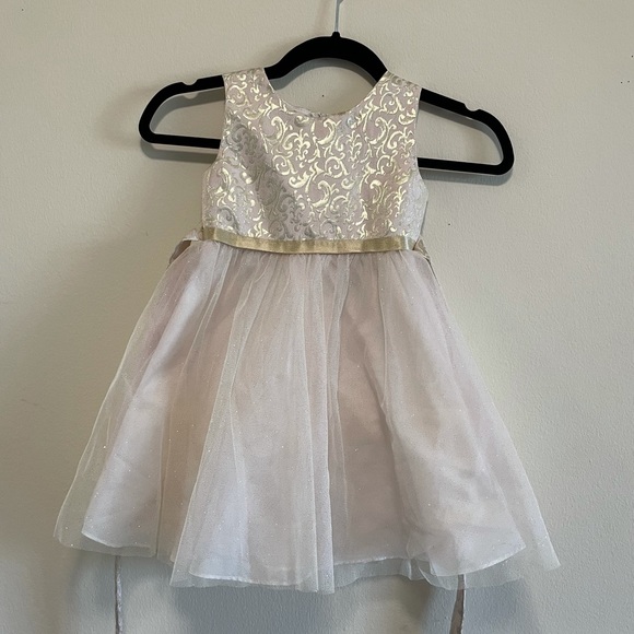 Rare Editions Other - Rare edition special occasion dress